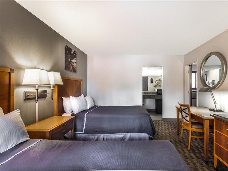 Howard Johnson By Wyndham Scottsdale Old Town Eksteriør billede